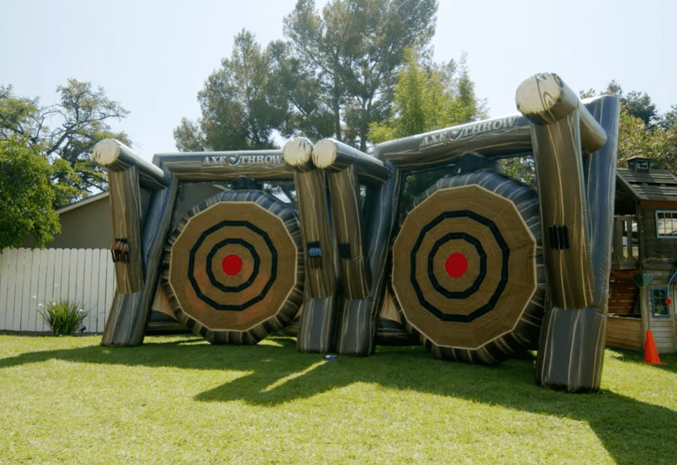 Axe Throw Action Game Play Online At Simple Game Axe Throw Action Game Play Online At Simple Game