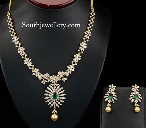 Elegant Floral Diamond Necklace Jewellery Designs Elegant Floral Diamond Necklace Jewellery Designs
