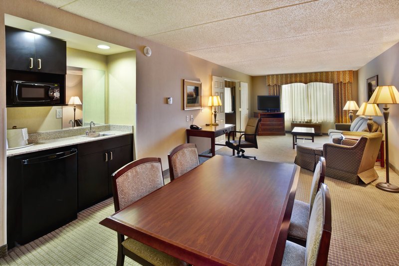 Holiday Inn Suites Ann Arbor Univ Michigan Area An Ihg Hotel