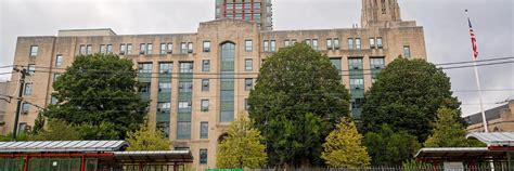 Hotels Near Boston University