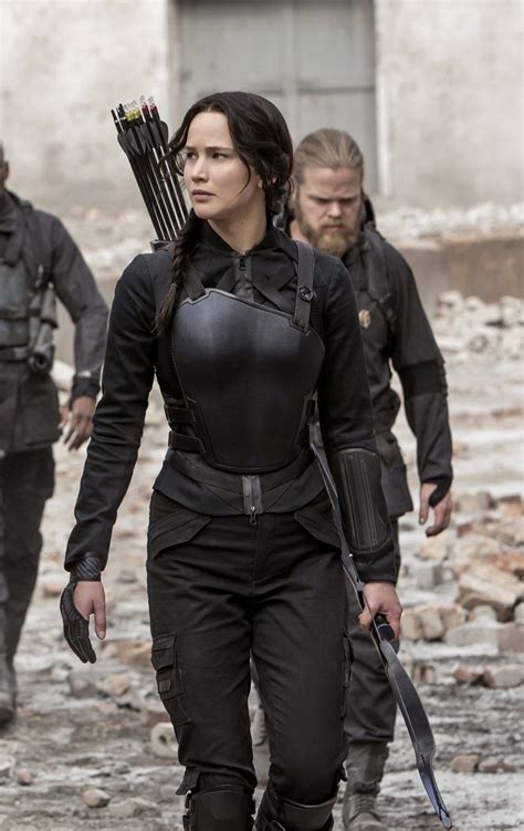 5 Iconic Hunger Games Outfits