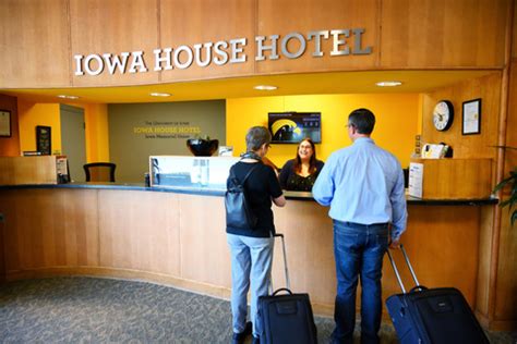 Iowa House Hotel Iowa Memorial Union Division Of Student Life The Iowa House Hotel Iowa Memorial Union Division Of Student Life The