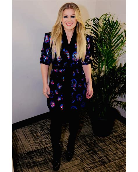 Kelly Clarkson S 27Kg Weight Loss Medication Diet Exercise Kelly Clarkson S 27Kg Weight Loss Medication Diet Exercise