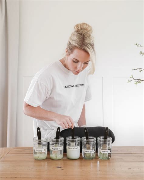We Tested 5 Ways To Clean Paint Brushes See Which Method Works Best We Tested 5 Ways To Clean Paint Brushes See Which Method Works Best