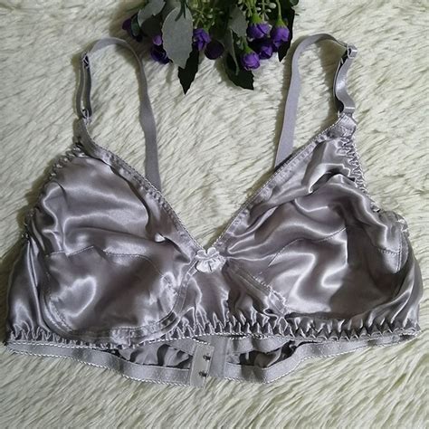 Womens Silk Thin Bra Solid Non Wire Brassiere Soft Cup Bras 36C 38C 40C Womens Silk Thin Bra Solid Non Wire Brassiere Soft Cup Bras 36C 38C 40C